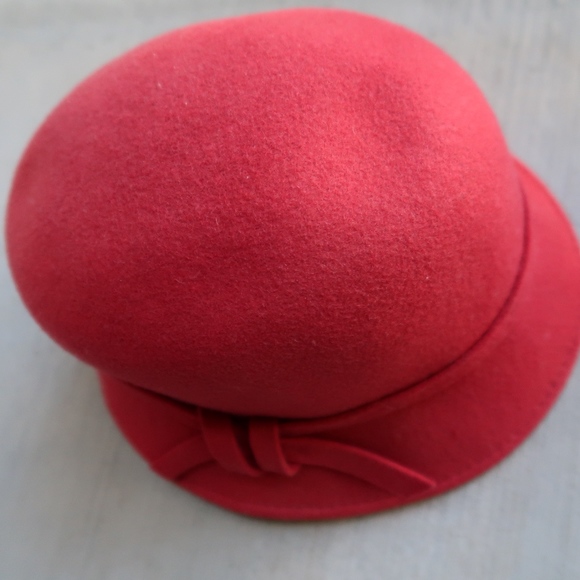 Red Wool Bowler Hat - Picture 2 of 4